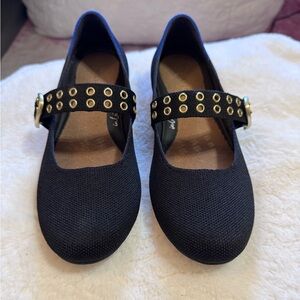 Rothy’s Mary Jane Black Gold Buckle Flats Size 7